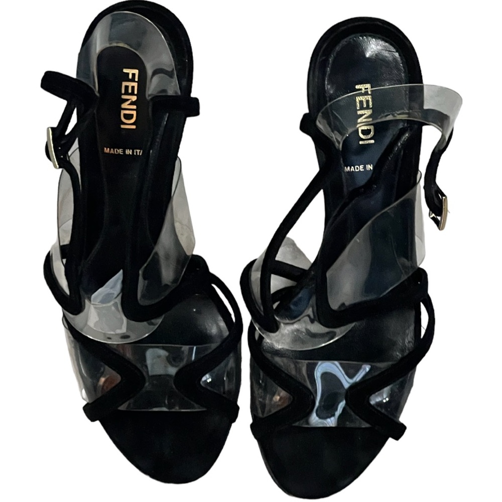 Fendi ***AUTHENTIC***OFFERS CONSIDERED